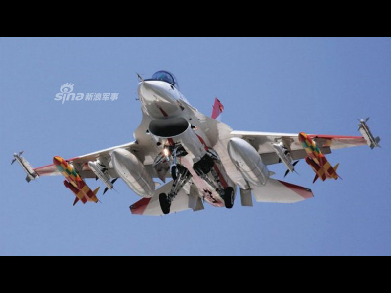 Trong tương lai, khi Nhật Bản bắt đầu loại biên dần tiêm kích F-2 ra khỏi biên chế, Việt Nam hoàn toàn có thể tiếp cận và xin thu mua lại các tiêm kích F-16 phiên bản Nhật này. Thậm chí, chúng ta cũng có thể tiếp cận được với các loại tên lửa chống hạm do Nhật sản xuất. Nguồn ảnh: Sina.