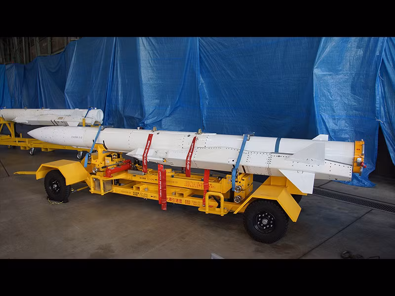 Giới chuyên gia nhận định, loại tên lửa chống hạm ASM-3 tới nay dù đã được công bố hơn chục năm vẫn có nhiều thông số nằm trong phần bí mật. Thậm chí, truyền thông Trung Quốc còn nhận định đây là loại tên lửa "khắc tinh của tàu chiến Trung Quốc". Nguồn ảnh: Sina.