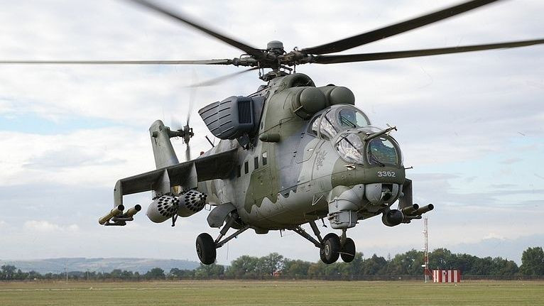 Hai phiên bản được Nga nhắc tới là Mi-35M - phiên bản hàng đầu, hiện đại nhất trong họ Mi-35 hiện nay của Nga tuy nhiên có cái giá không dễ chịu chút nào và phiên bản Mi-35P - phiên bản rẻ hơn nhưng trạng bị chỉ ở mức trung bình. Nguồn ảnh: RYBT.