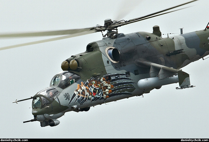 Việc được trang bị thêm trực thăng chiến đấu sẽ giúp Việt Nam tăng cường được khả năng chiến đấu yểm trợ mặt đất của mình. Củng cố được vị thế đứng đầu Đông Nam Á về sức mạnh quân sự. Nguồn ảnh: RYBT.