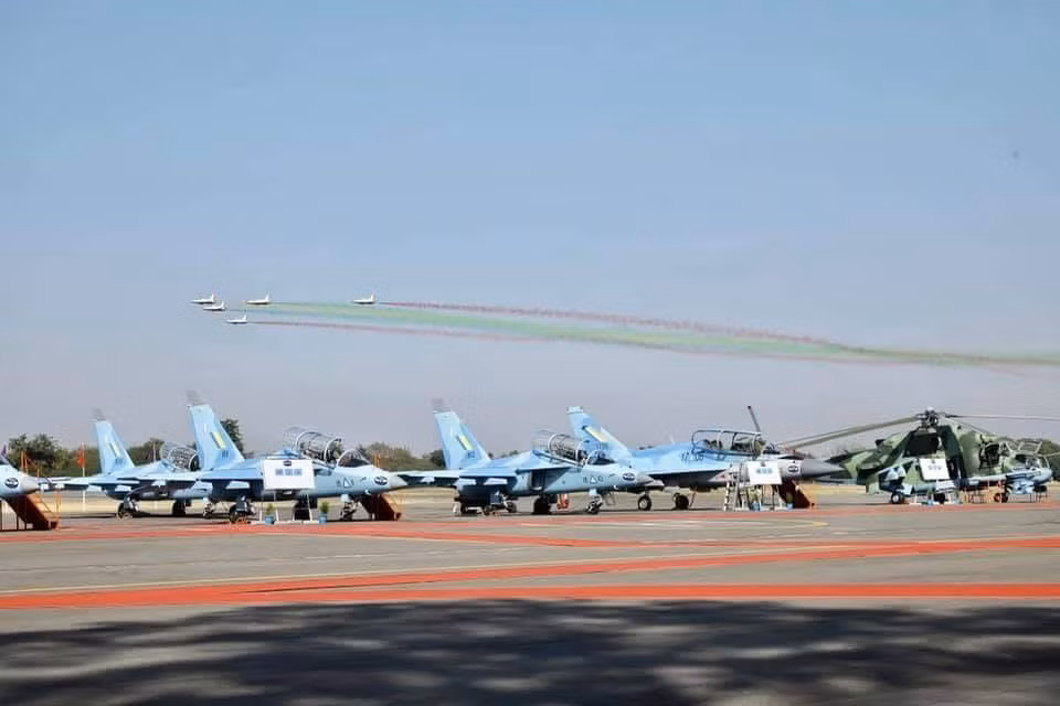 Không quân Myanmar hiện đang có tổng cộng 23.000 nhân lực kèm theo đó là 277 phi cơ các loại. Phi cơ chiến đấu chủ lực của Myanmar là loại MiG-29 với số lượng 31 chiếc. Nguồn ảnh: MTA.