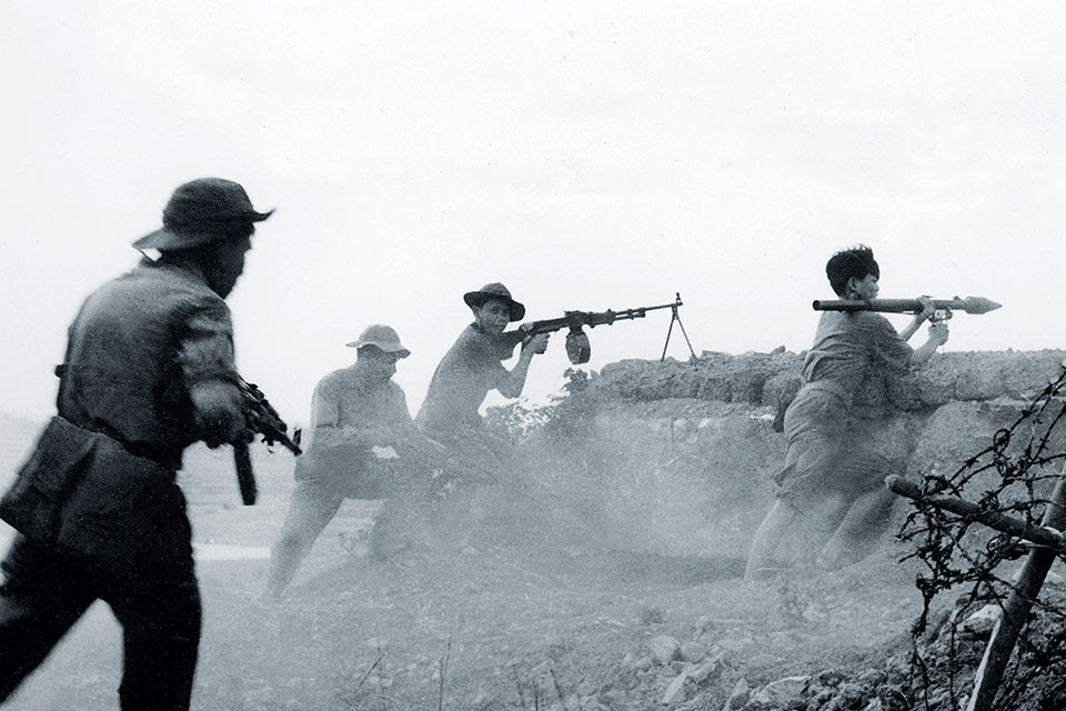 Khi tác chiến tiêu chuẩn, trung liên RPD cùng với khẩu trung liên RPK sẽ đóng vai trò cung cấp hỏa lực mạnh, càn lướt tốt. Nguồn ảnh: PeterAlan.