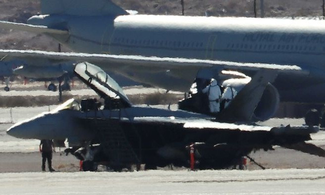 Sau 6 tháng điều tra, không quân Australia kết luận một động cơ GE F414 của chiếc Growler đã phát nổ, phá hủy đuôi máy bay và gây cháy toàn bộ phi cơ. Hình ảnh chiếc máy bay xấu số.