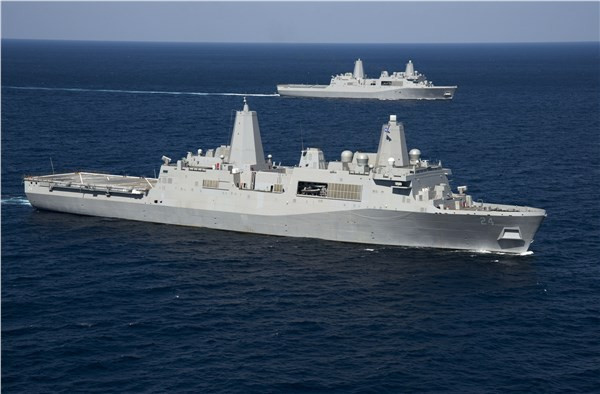 Không chỉ có Mỹ, Nga cũng đang nghiên cứu và phát triển loại vũ khí này. Tuy nhiên trong lĩnh vực này tốc độ phát triển của Nga khiêm tốn hơn so với Mỹ, mặc dù họ được thừa hưởng thành tựu về công nghệ này từ Liên Xô vào những năm 1970.