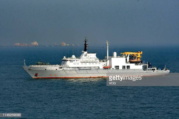 Ngoài ra, phía sau đuôi cảu tàu Igor Belousov cũng có một bãi đáp trực thăng, cho phép tàu hoạt động cùng với trực thăng lên thẳng giúp tăng cường khả năng cứu hộ trên biển, nhất là khi điều kiện thời tiết khó khăn.
