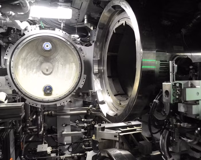 tàu ngầm Virginia chỉ có ống phóng ngư lôi ở mũi tàu, phần đuôi tàu không được trang bị vũ khí. Nguồn ảnh: BI.