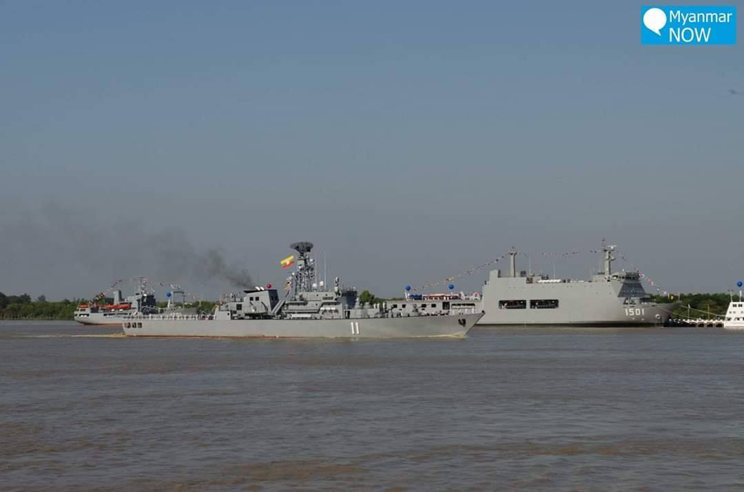 Khinh hạm lớp Aung Zeya số thân 11 của Hải quân Myanmar với trang bị vũ khí cực khủng bao gồm một pháo 76mm, 4 pháo cao tốc 30mm, 6 tên lửa phòng không, 8 tên lửa chống hạm Kh-35. Nguồn ảnh: Livejournal.
