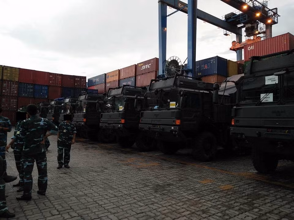 Với việc công khai các loại vũ khí mới một cách rộng rãi, người dân hoàn toàn có thể tin tưởng vào khả năng tác chiến của quân đội ta trong bối cảnh hiện tại cũng như sức mạnh, trình độ của quân đội nhân dân Việt Nam khi có thể sở hữu, vận hành được các loại vũ khí tối tân của thế giới. Nguồn ảnh: Pinterest.