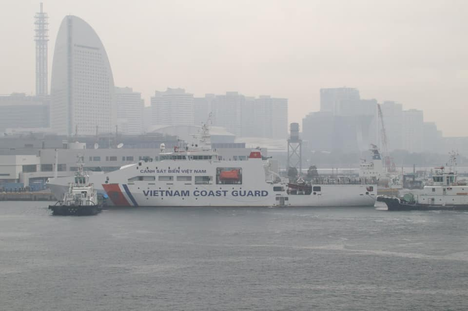 Đây cũng là lần đầu tiên lực lượng cảnh sát biển Việt Nam có chuyến thăm chính thức tới xứ sở hoa anh đào. Nguồn ảnh: Vietdefence.