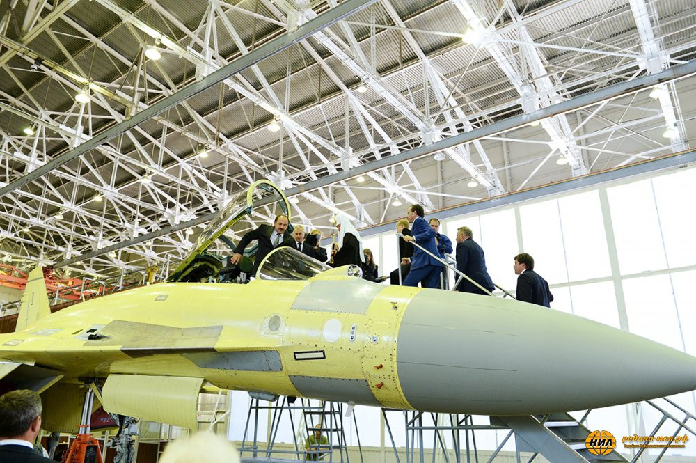 Năm 2014, trước khi Nga bị Mỹ cấm vận, giá trị ước tính của nhà máy Komsomolsk được cho là vào khoảng 80 tỷ Rubble. Nguồn ảnh: RB.