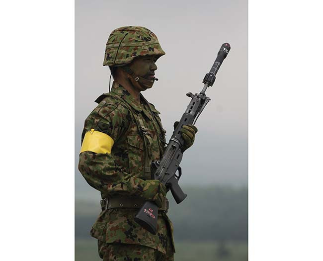 Đây là thiết kế cực kỳ thông minh và hiệu quả, rất nhiều quốc gia trên thế giới hiện đang sử dụng để cung cấp khả năng phóng lựu cho từng người lính mà không cần phải cải tiến về trang thiết bị quá nhiều. Nguồn ảnh: Pinterest.