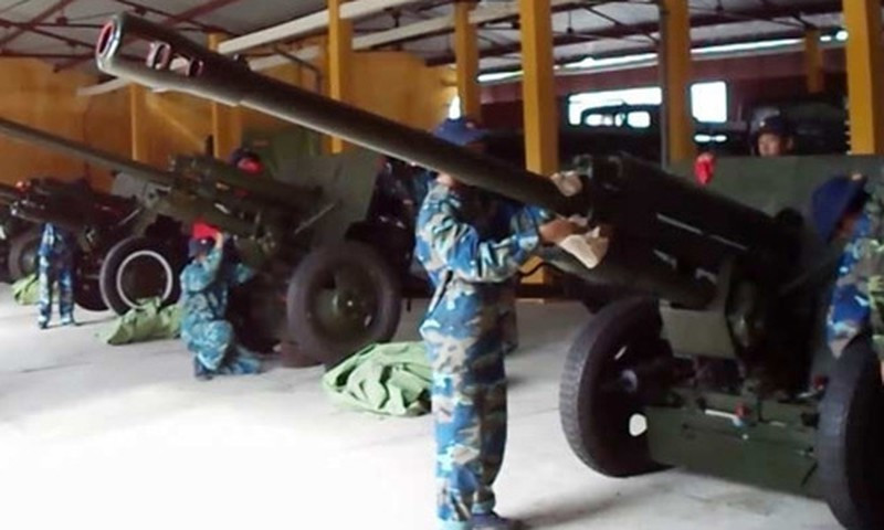 Trong quá khứ, Việt Nam từng loại biên khẩu pháo này và chuyển chúng vào kho dự trữ. Việc trang bị pháo ZIS-3 cho lực lượng Hải quân Đánh bộ cho phép lực lượng này có một loại hoả lực mạnh, trong lượng nhẹ để có thể cơ động trong tác chiến đổ bộ. Nguồn ảnh: QDND.