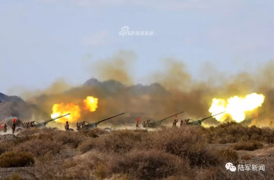 Tổ độ pháo phòng không 37mm khai hoả tiêu diệt mục tiêu bay giả định. Nguồn ảnh: Sina.