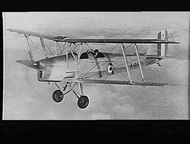 Ngày 9/3/1949, Đại tướng Võ Nguyên Giáp ra quyết định thành lập Ban Nghiên cứu Không quân thuộc Bộ Quốc phòng, sau chuyển sang Bộ Tổng tham mưu. Nguồn ảnh: Flickr.