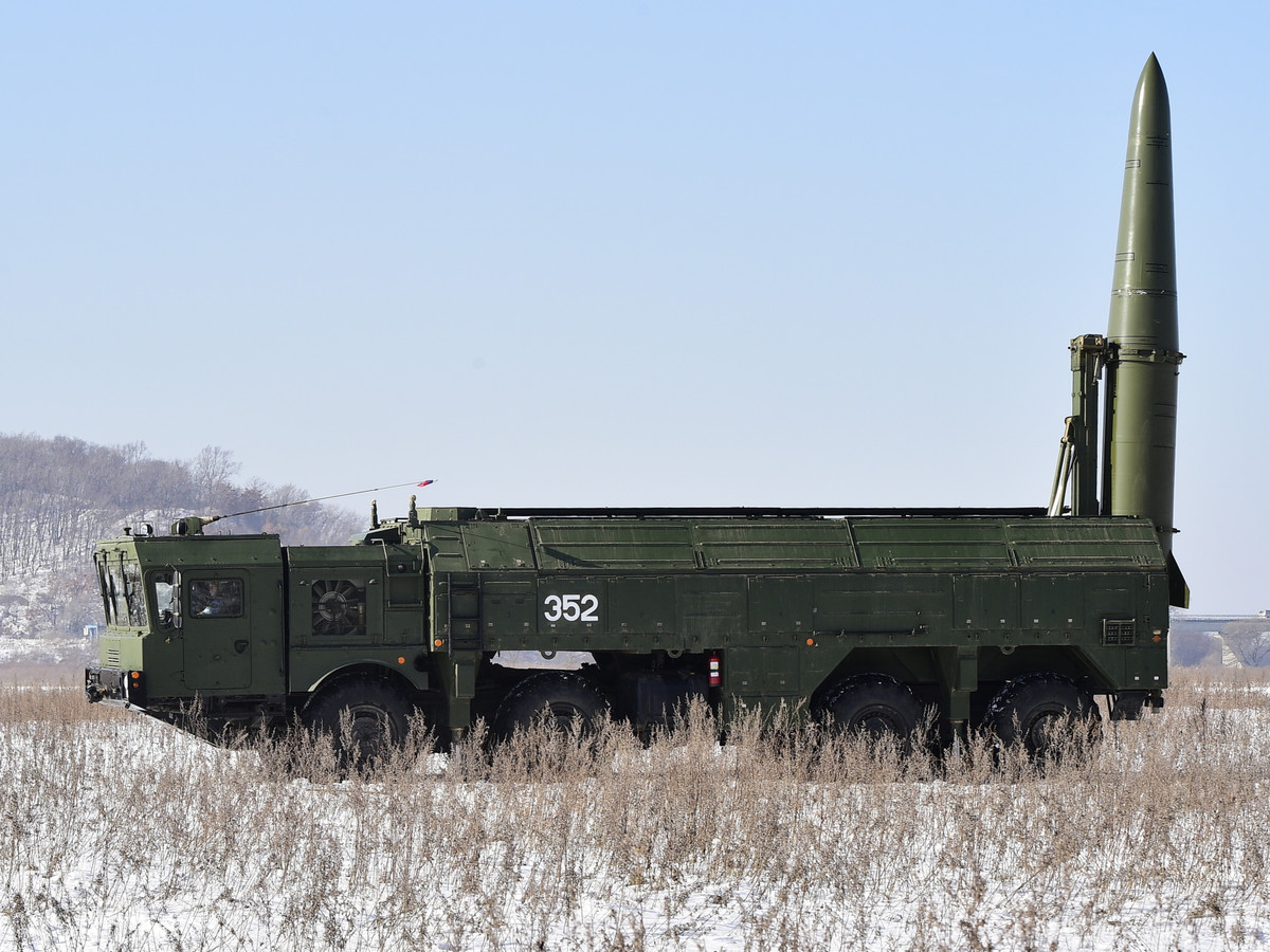 Điểm đáng nói là trong khi đang giữ vị thế là quốc gia hạt nhân số một thế giới, Nga lại tuyên bố rằng Moscow có thể sẽ dừng sử dụng vũ khí hạt nhân như một vũ khí răn đe. Nguồn ảnh: Rumil.