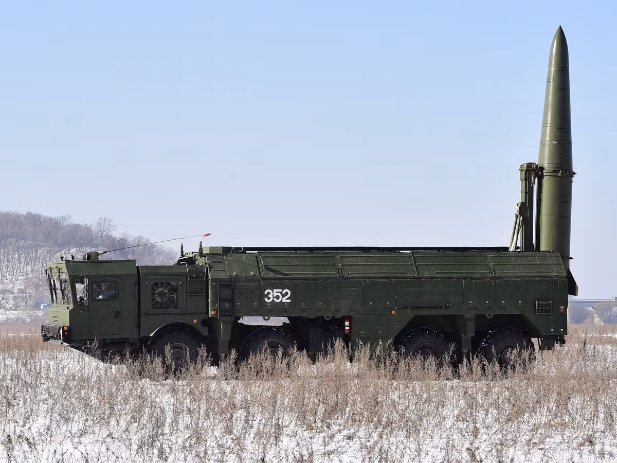 Điểm đáng nói là trong khi đang giữ vị thế là quốc gia hạt nhân số một thế giới, Nga lại tuyên bố rằng Moscow có thể sẽ dừng sử dụng vũ khí hạt nhân như một vũ khí răn đe. Nguồn ảnh: Rumil.