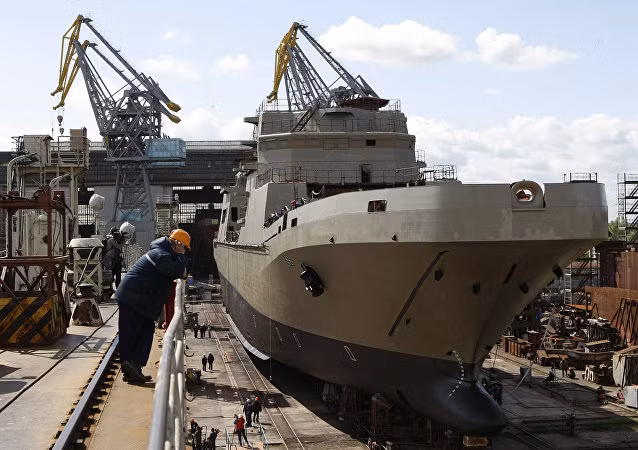 Trong khi đó, hai chiếc tàu đổ bộ còn lại trong lớp này (Nga dự kiến đóng tối đa bốn chiếc) hiện mới được hạ thuỷ năm 2019, dự kiến sẽ được nhập biên vào năm 2023 và 2024 trong tương lai. Nguồn ảnh: Livejournal.