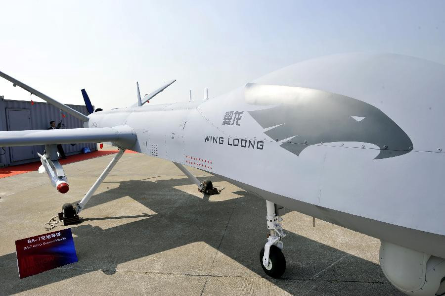 Với ưu thế giá rẻ và phong phú, máy bay không người lái của Trung Quốc đã xuất hiện tại nhiều quốc gia trên thế giới. Một vài phiên bản máy bay không người lái của Trung Quốc hiện nay thậm chí còn được cho là đã "tiệm cận" với độ hiện đại của máy bay UAV Mỹ. Nguồn ảnh: Pinterest.