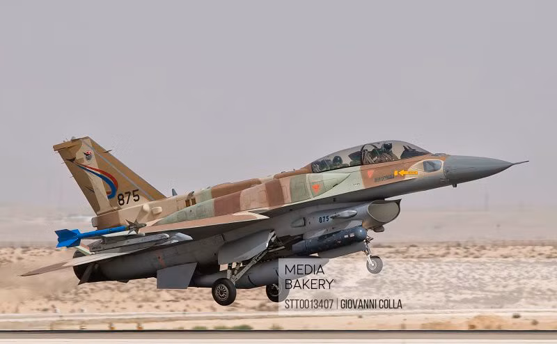 Phía Nga đã tỏ ra khá phẫn nộ trước hành động trên, họ tuyên bố sẽ tăng cường năng lực cho quân đội Syria đồng thời thách thức Israel tiếp tục tấn công Damascus một lần nữa.