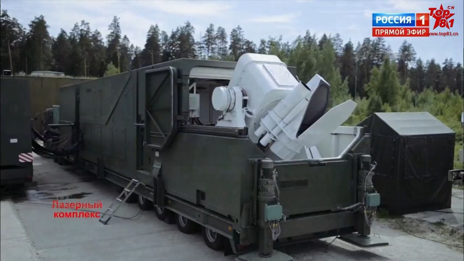 Hệ thống này có thể khóa chặt được mọi mục tiêu di chuyển với tốc độ lớn nhất và quỹ đạo bất ổn định nhất. Tuy nhiên, bài toán năng lượng vẫn là rào cản cực kỳ lớn với vũ khí laser - giống như bài toán năng lượng đã khiến Mỹ bỏ cuộc trong cuộc đua chế tạo pháo điện từ. Nguồn ảnh: Russia.