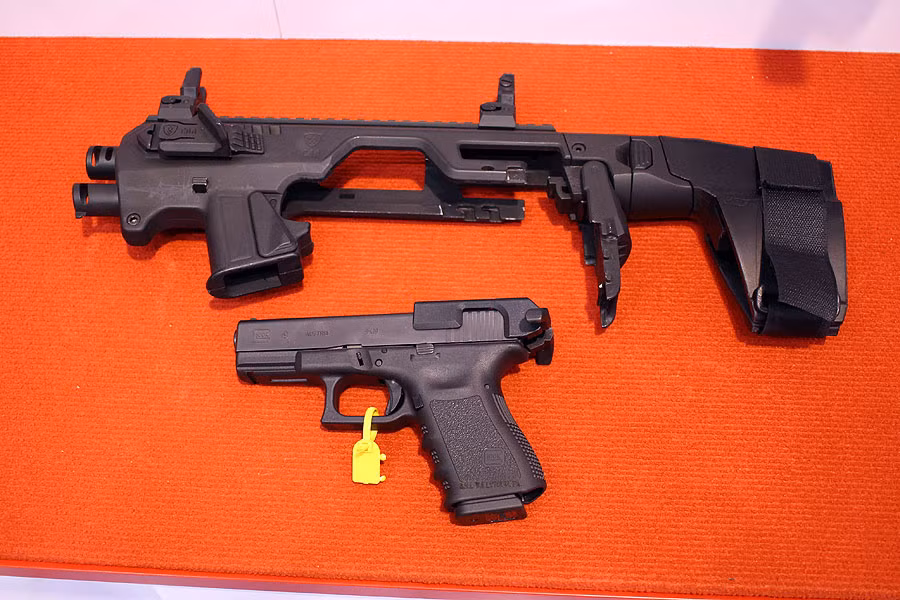 Do hãng SB Tactical phát triển, loại phụ kiện thích hợp cho gần như mọi loại súng đang được bán trên thị trường và thậm chí nó còn có nhiều kích thước to - nhỏ khác nhau. Nguồn ảnh: CAAgearup.