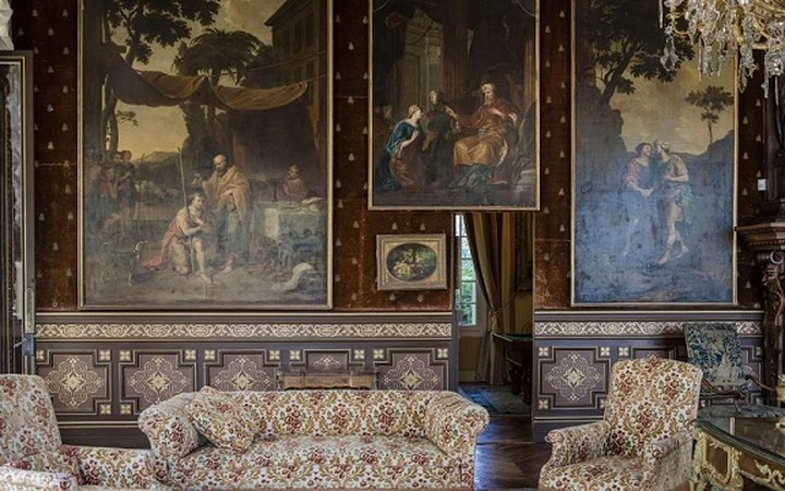 Nội thất của ngôi biệt thự tiêu biểu cho thời kỳ hoàng kim của châu Âu trước thế chiến I.
