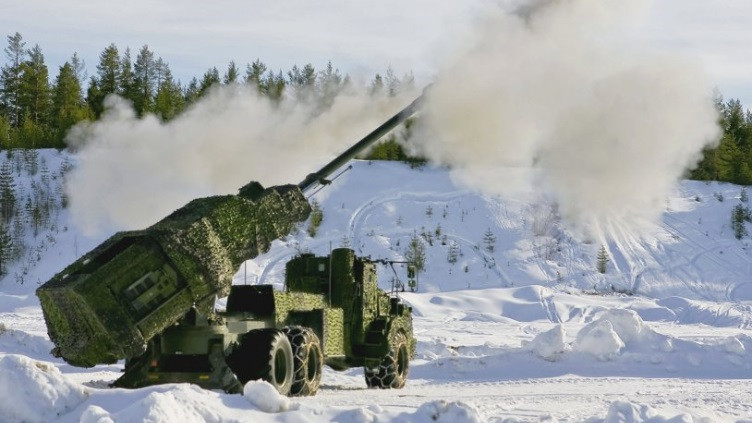 Khi di chuyển trên những đoạn đường xấu như tuyết hay bùn lầy, Archer sẽ cần đến các thiết bị hỗ trợ vì nó vốn không được thiết kế để thực hiện việc di chuyển vượt địa hình. Nguồn ảnh: Military.