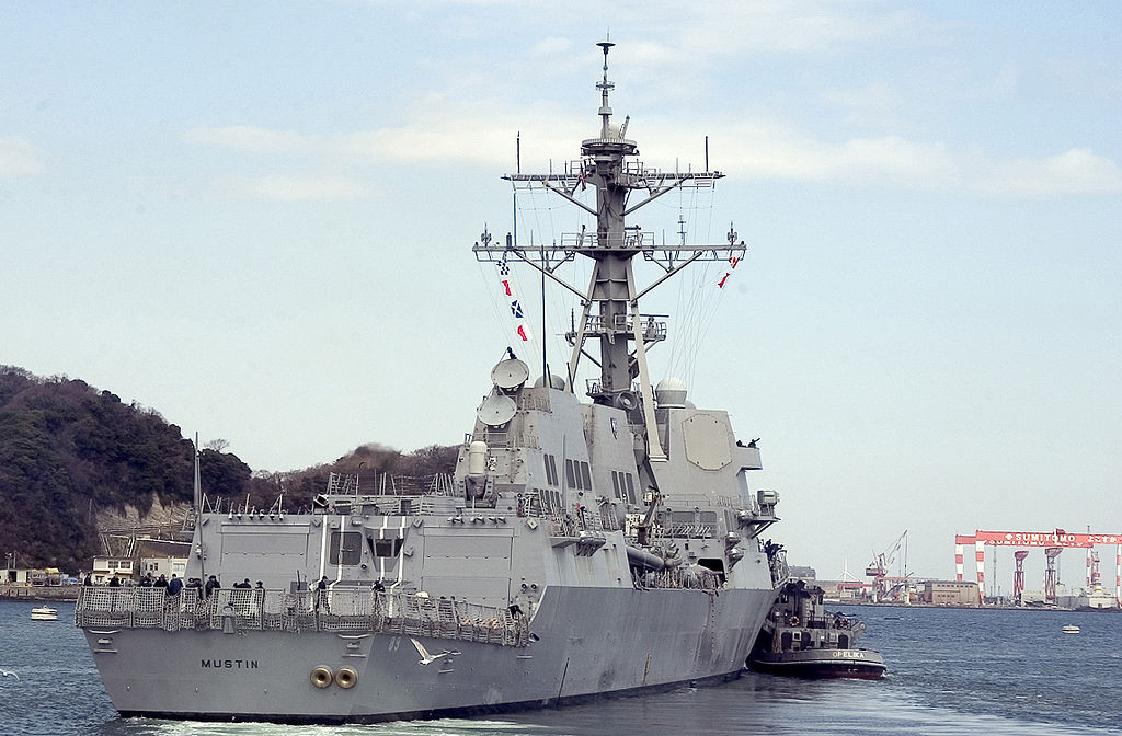 Khu trục hạm USS Ralph Johnson được đặt lườn từ ngày 12/9/2014, hạ thủy sau đó hơn 1 năm vào ngày 12/12/2015 và có thời gian hoàn thiện cùng với chạy thử nghiệm kết thúc hồi đầu tháng 3/2018 vừa rồi. Nguồn ảnh: Wiki.