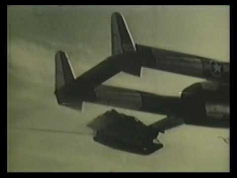 Đó là vào cuối những năm 1950, M56 Scorpion đã trở thành pháo tự hành đầu tiên của nước Mỹ đổ bộ đường không thành công.Đây là thành tựu mà đến nay Mỹ vẫn chưa lặp lại được với bất cứ loại pháo tự hành nào khác của nước này. Nguồn ảnh: Tube.