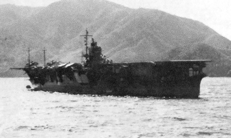 Giáp xung quanh thân tàu của Taiho dày từ 55 tới 152mm, chỗ mỏng nhất ở phía dưới mặt nước dày 40mm. Trong khi đó giáp sàn tàu dày từ 75 tới 80mm. Với thiết kế đó Taiho vẫn có thể mang theo 52 máy bay chiến đấu các loại. Nguồn ảnh: Flickr.