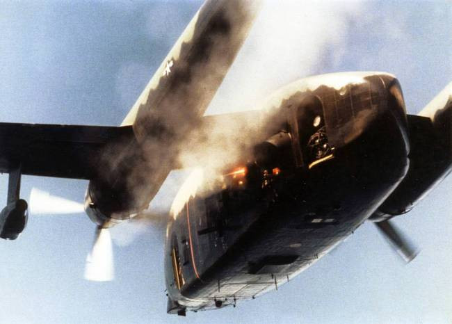 Máy bay có tốc độ tối đa 335 km/h, tốc độ hành trình 240 km/h và có tầm hoạt động 3100 km. Tầm hoạt động này dù không là gì so với AC-130 nhưng là quá đủ cho chiến trường Việt Nam. Nguồn ảnh: Warhistory.