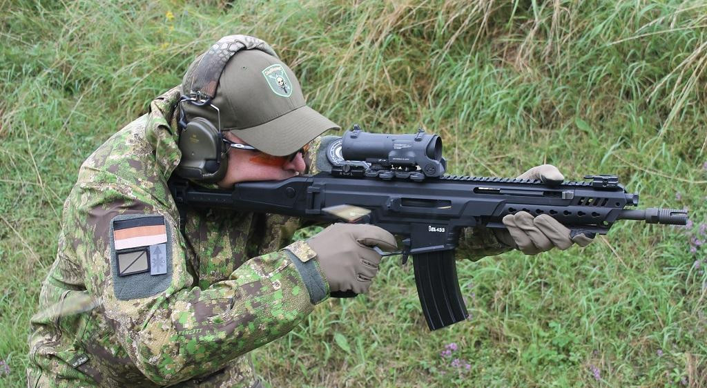 Sử dụng cỡ đạn chuẩn NATO là 5,56x45mm, tuy nhiên HK433 cũng dự định sẽ có thêm nhiều phiên bản phụ sử dụng nhiều loại đạn khác nhau như cỡ đạn 7,62x51mm NATO mang tên HK231, sử dụng cỡ đạn .300 Blackout mang tên HK437 và sử dụng cả cỡ đạn 7,62x39 chuẩn của Liên Xô và Nga (chưa được đặt tên). Nguồn ảnh: Guntest.