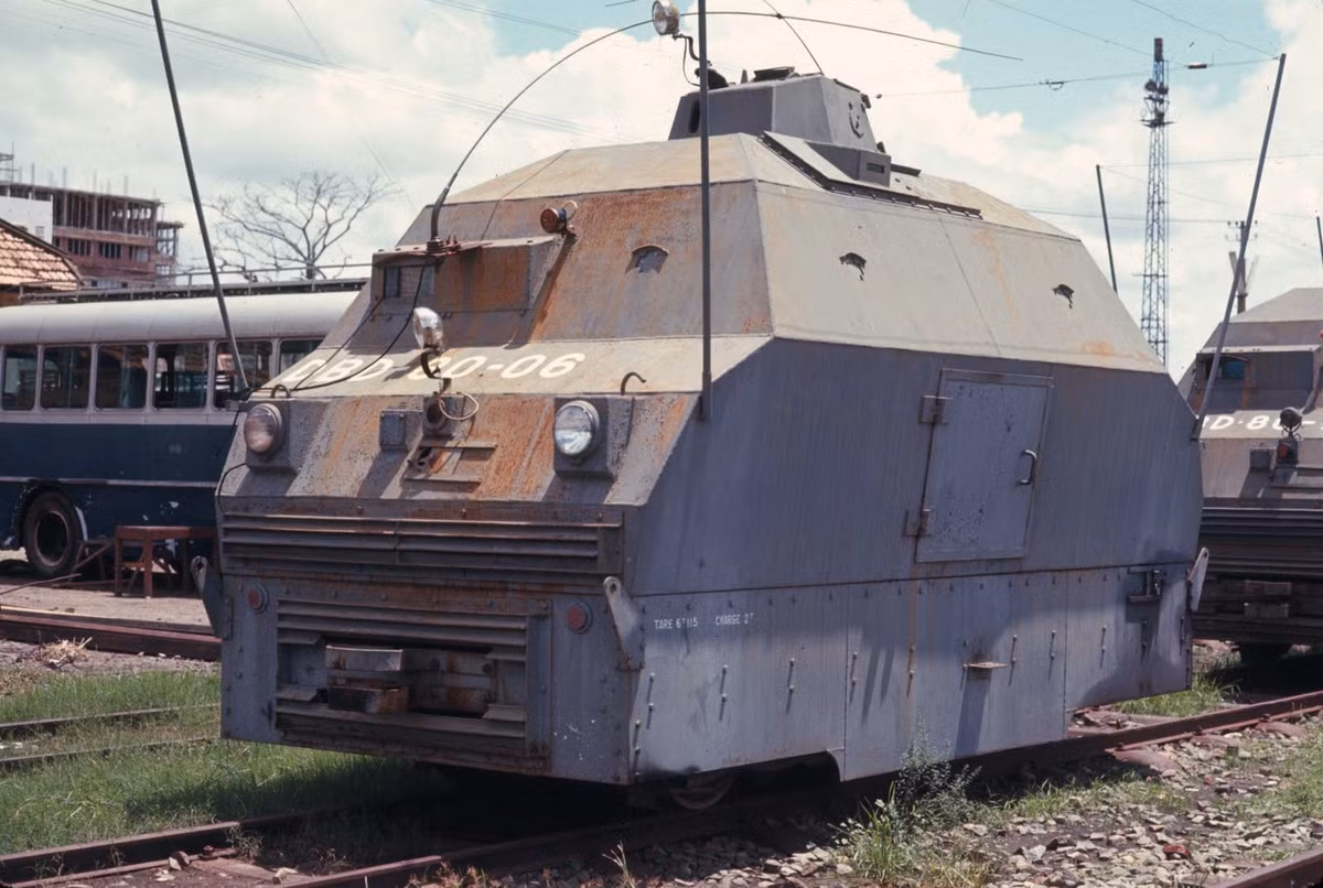 Tuy nhiên kể từ sau năm 1968, những đoàn tàu hỏa bọc thép này ít được sử dụng mà thay vào đó là việc sử dụng trực thăng tuần thám trong giai đoạn cuối của Chiến tranh Việt Nam. Nguồn ảnh: Flickr.