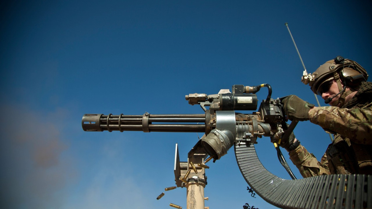 Tưởng chừng như với ưu điểm "vãi đạn" như vậy, khẩu súng máy nòng xoay này sẽ phải được quân đội Mỹ trọng dụng. Tuy nhiên sự thật lại ngược lại hoàn toàn. Nguồn ảnh: Wiki.