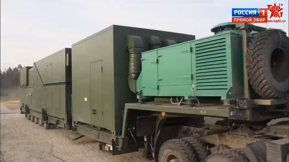 Giới quan sát nhận định, rất có thể hệ thống cung cấp năng lượng cho loại vũ khí mới của Nga này sẽ sử dụng năng lượng hạt nhân. Tuy nhiên điều này vẫn còn là một ẩn số, nhất là khi hệ thống vũ khí laser được lộ diện trong Thông điệp Liên bang của ông Putin lại có kích thước khá nhỏ. Nguồn ảnh: Russia.