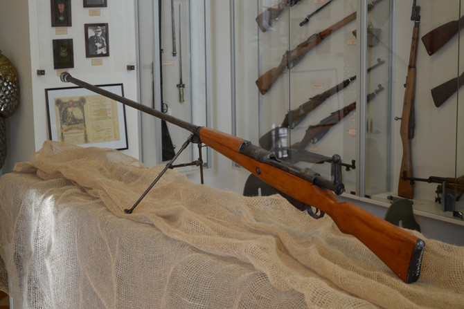 Sau khi Ba Lan thua cuộc trong cuộc chiến tranh Vệ quốc của nước này, Đức và Liên Xô nhanh chóng tìm ra được loại vũ khí đã khiến những đoàn thiết giáp của họ phải chất vật tiến vào Ba Lan và tịch thu được rất nhiều khẩu súng loại này. Nguồn ảnh: Totalwar.