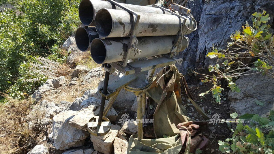 Phiên bản được sử dụng bởi những nữ chiến binh này đã được cải biên, chỉ còn từ 4 tới 8 ống phóng thay vì phiên bản đầy đủ bao gồm 12 ống phóng như thiết kế ban đầu. Nguồn ảnh: Sina.