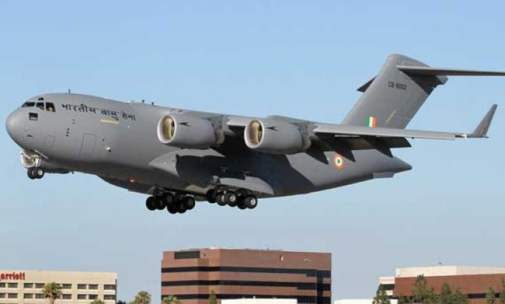 Nửa năm sau đó, vào ngày 23/6/2010, Không quân Ấn Độ đã hạ cánh thành công chiếc C-17 đầu tiên xuống sân bay Gaggal, kết thúc quá trình đào tạo nhân lực cho loại phi cơ C-17 khổng lồ này. Nguồn ảnh: Lagin.