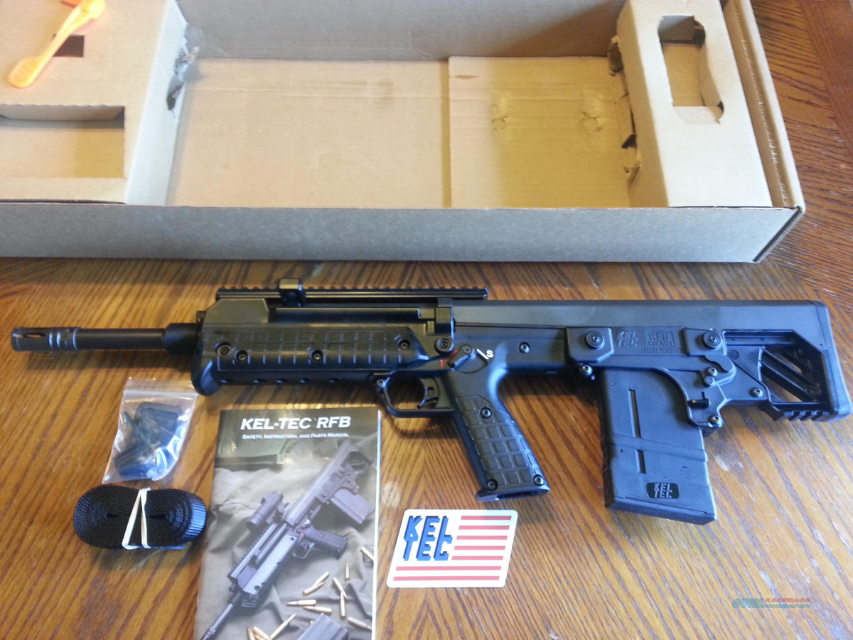 Khẩu súng này được bán với giá 1500 USD tuy nhiên không được phục vụ trong bất cứ lực lượng quân sự nào vì nó không có bản tự động, toàn bộ các khẩu súng trường Kel-Tec RFB chỉ hỗ trợ cơ chế bắn bán tự động viên một. Nguồn ảnh: Guns.