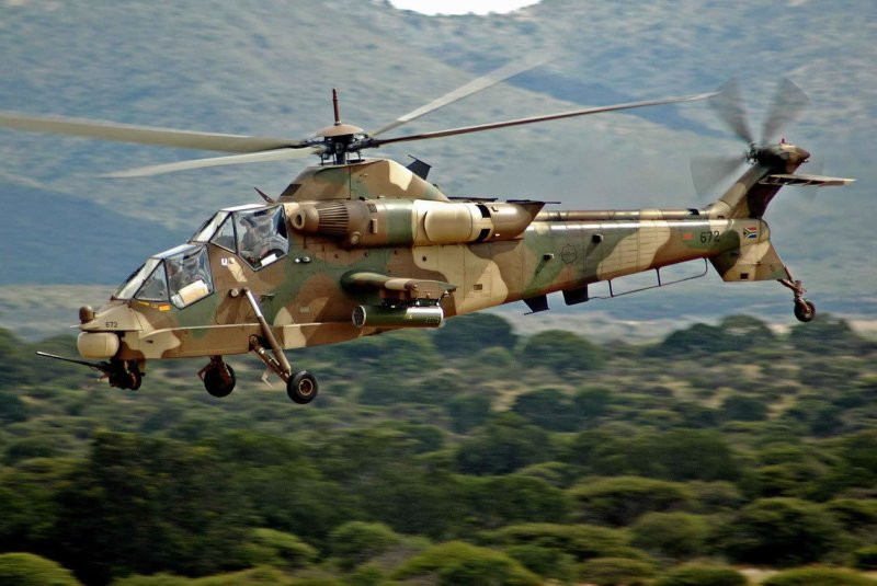 Không kém phần nguy hiểm đó là trực thăng tấn công của Nam Phi mang tên Denel Rooivalk. Đây là loại trực thăng được Nam Phi tự thiết kế và sản xuất trong giai đoạn từ năm 1990 tới 2007. Nguồn ảnh: Expo