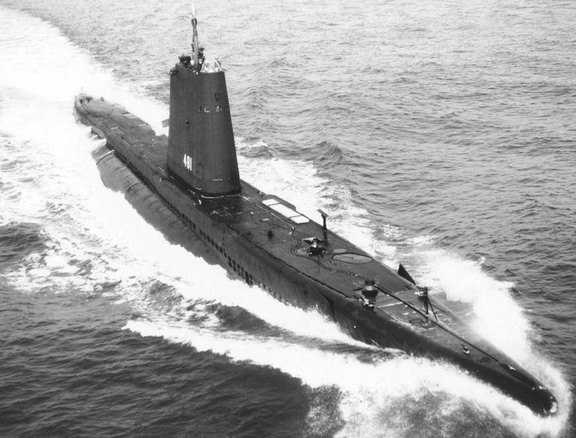 Bản thân các tàu ngầm lớp Tench của Mỹ cũng được phát triển thành ít nhất 5 biến thể khác nhau, trong đó biến thể đang được Đài Loan sử dụng là GUPPY III được phát triển trong những năm 1960. Nguồn ảnh: navsource.org.