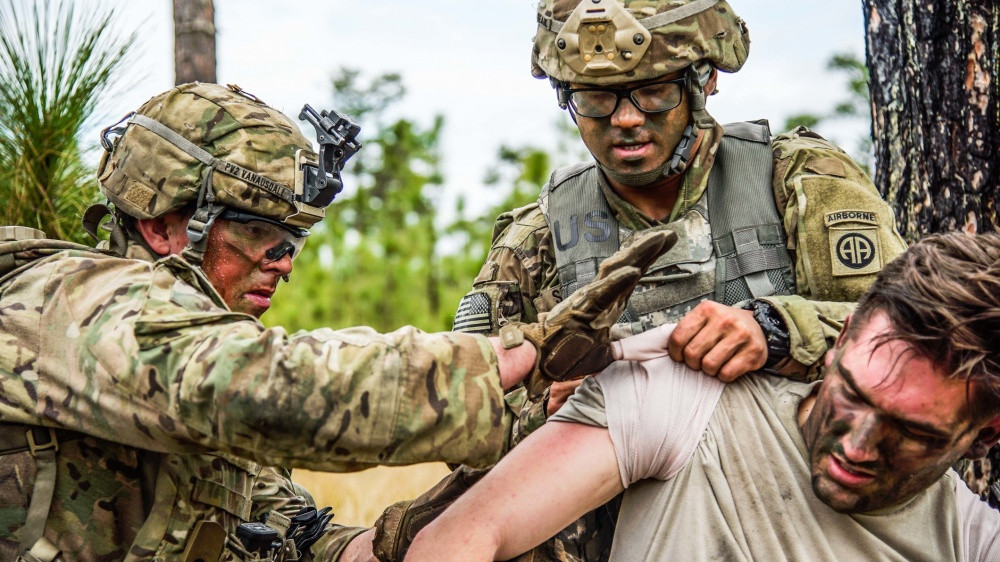 Hiện tại, Sư đoàn dù 82 đang có biên chế đầy đủ khoảng từ 17.000 tới 21.000 quân. Tuy nhiên, theo học thuyết quân sự của Mỹ thì một sư đoàn có thể có quân số tối đa tới 40.000 quân bao gồm cả các lực lượng hỗ trợ hợp thành. Nguồn ảnh: DVIDS.