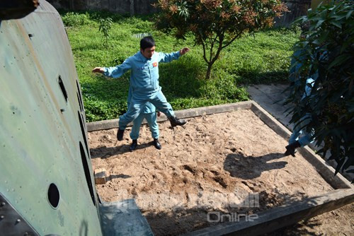 Nếu động tác ra máy bay chuẩn xác, người nhảy dù sẽ thuận lợi khi thực hiện những động tác tiếp theo trong quá trình nhảy dù.