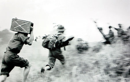 Kết quả của trận chiến này đã tạo lợi thế cực kỳ lớn cho phái đoàn của Việt Nam Dân chủ Cộng hòa và Chính phủ Cách mạng lâm thời Cộng hòa miền Nam Việt Nam trên bàn đàm phán tại Paris. Nguồn ảnh: Flickr.