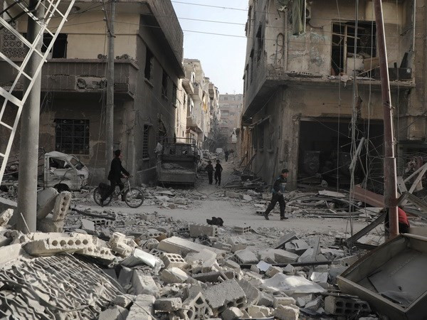 Cảnh đổ nát tại khu vực Đông Ghouta ngày 19/3. (Nguồn: AFP/TTXVN)
