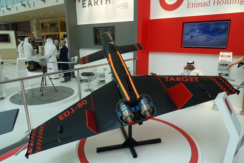 Máy bay không người lái trinh sát sử dụng động cơ phản lực loại EDJ-80. Nguồn ảnh: Sina.