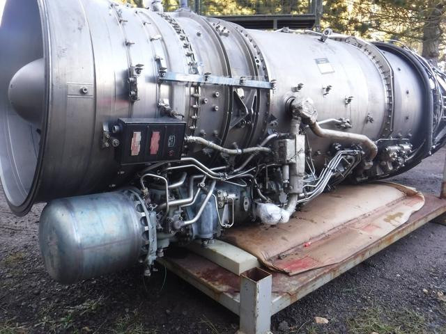 Khối động cơ được rao bán trên trang thương mại Ebay gần như còn nguyên vẹn hoàn toàn. Tuy nhiên, người bán không dám khẳng định về khả năng hoạt động của khối động cơ hơn 40 năm tuổi này. Nguồn ảnh: Sina.