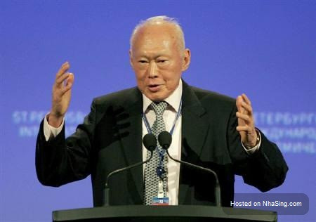 Về nghệ thuật lãnh đạo: "Một người không thể kiểm soát những người đi theo mình - dù có đưa ra lời đe doạ nào hay không - không thể trở thành nhà lãnh đạo".