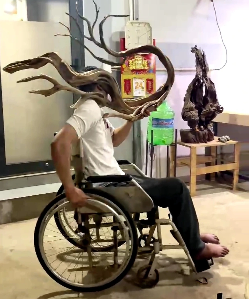 Nghi luc cua chang trai 9X ngoi xe lan kiem 30 trieu dong/thang