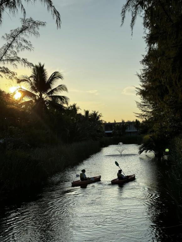 Cuong Do La khoe khoanh khac binh yen nhat ben gia dinh-Hinh-3